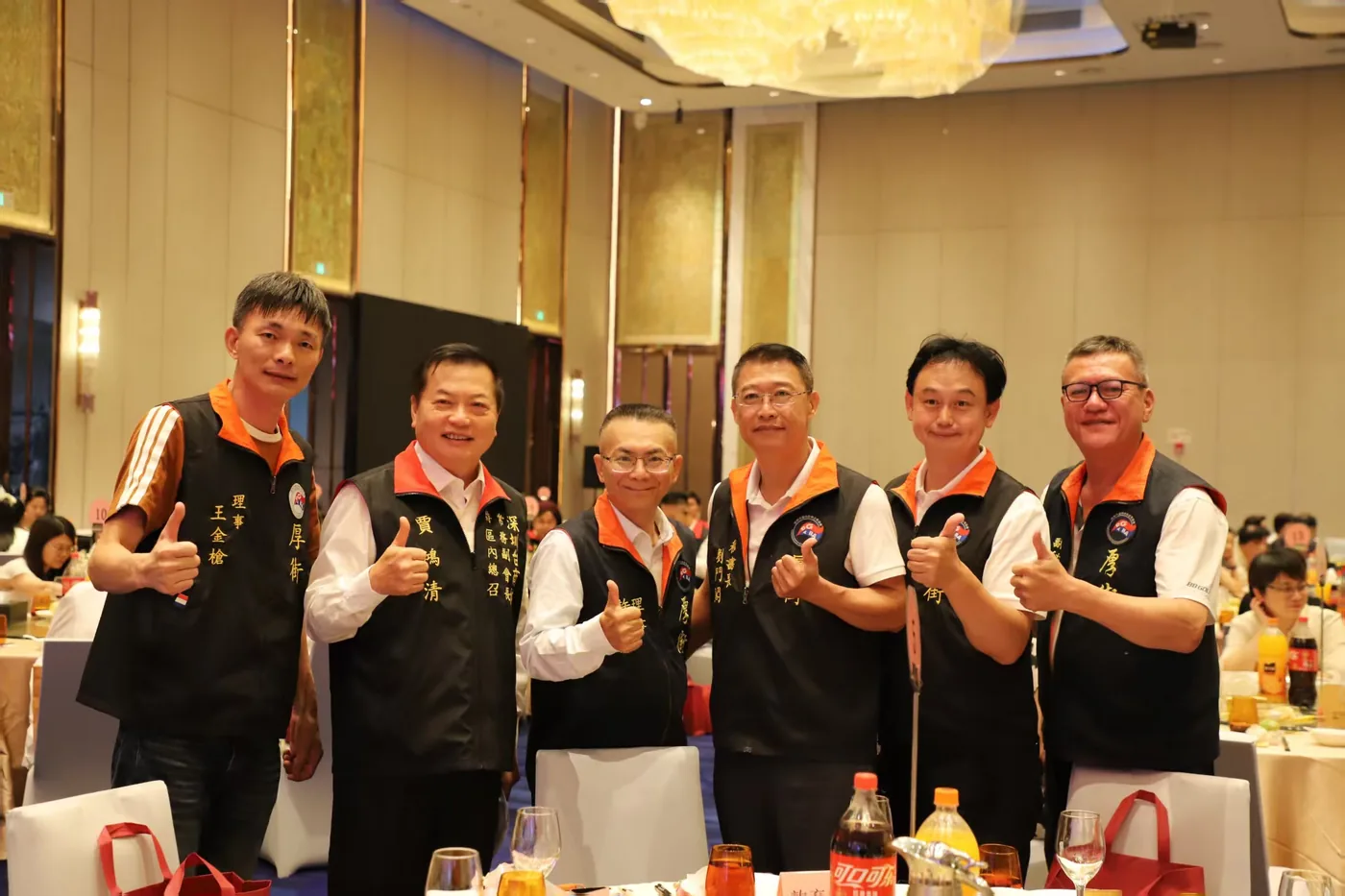 深圳台商协会罗湖联谊会中秋晚会·厚街分会同仁合影